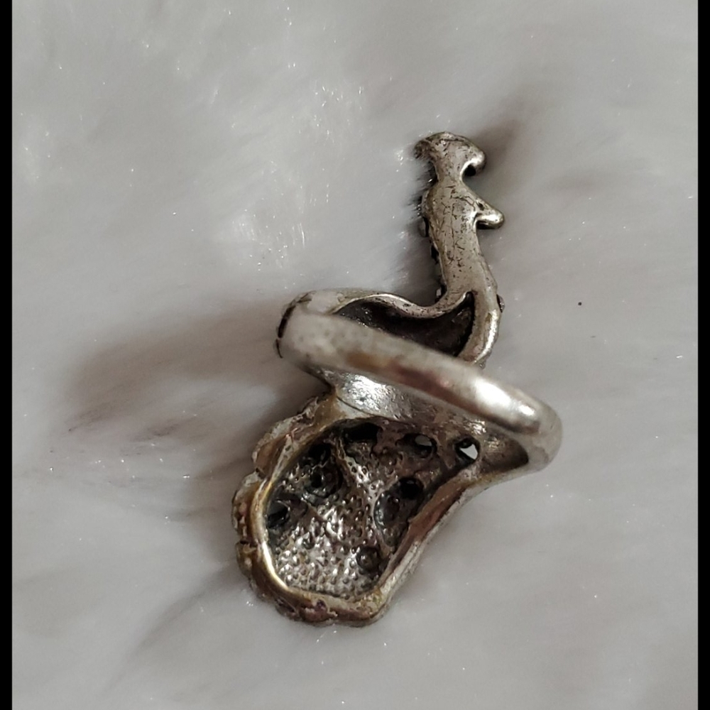 Silver tone peacock ring gray black rhinestones 6.5 cocktail ring - Picture 6 of 6
